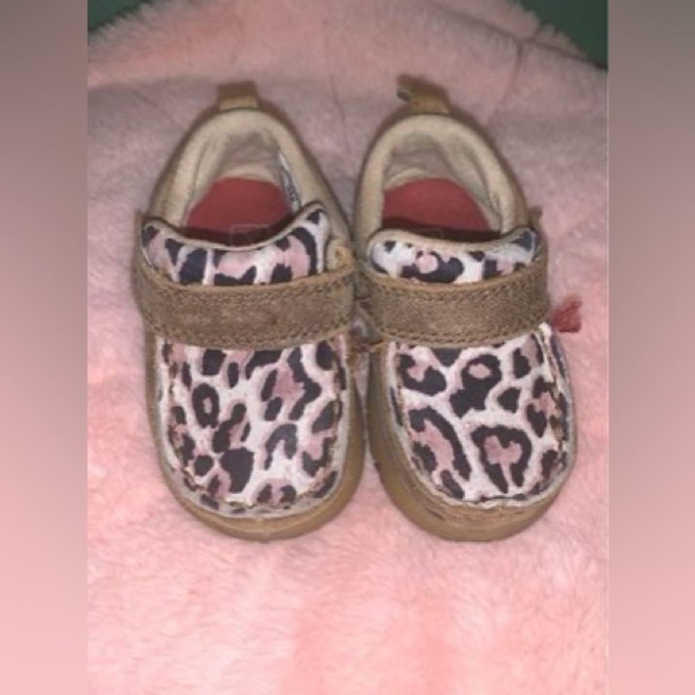 Baby girl twisted x shoes